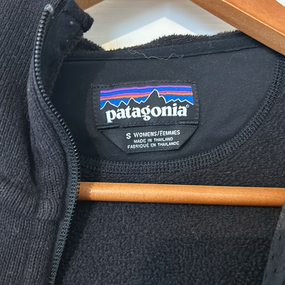 Hooded Patagonia Fleece - Picture 3 of 4